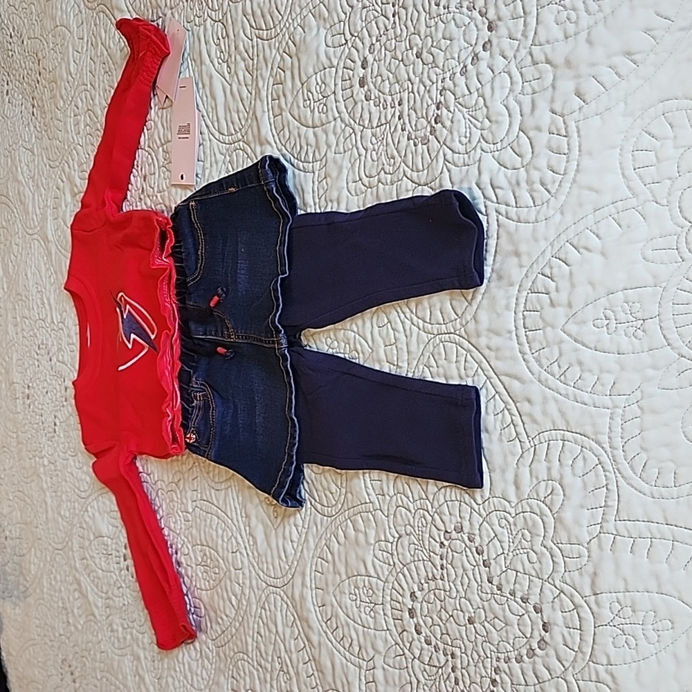 NWT Girls 12 M Hudson Kids skirt/pant outfit.